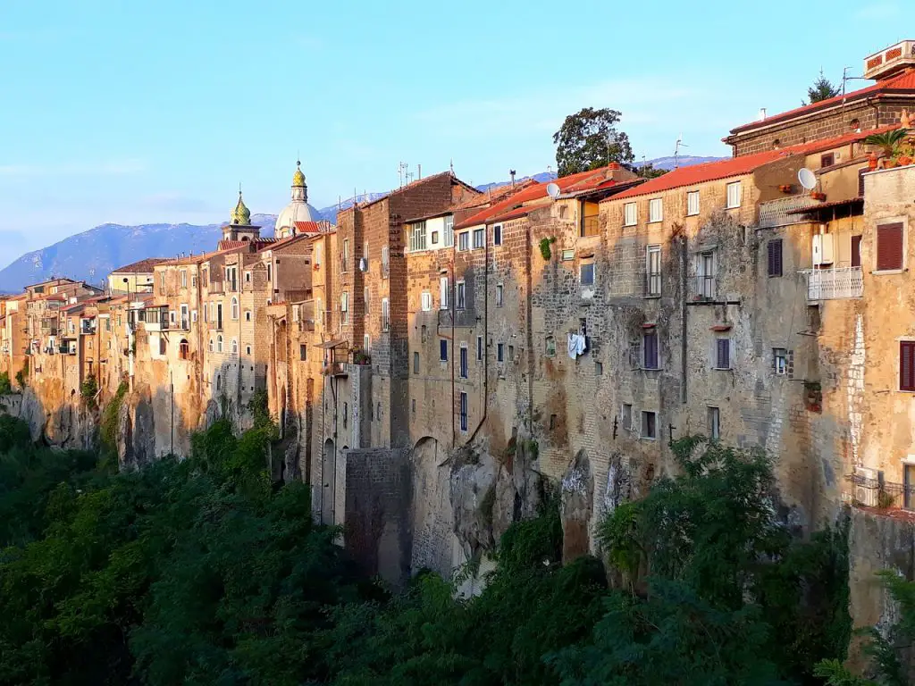 Sant Agata Dei Goti Come Arrivare Cosa Vedere Dove Dormire E Mangiare