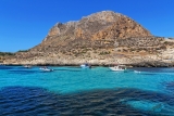 Favignana: come arrivare, le migliori spiagge, dove alloggiare